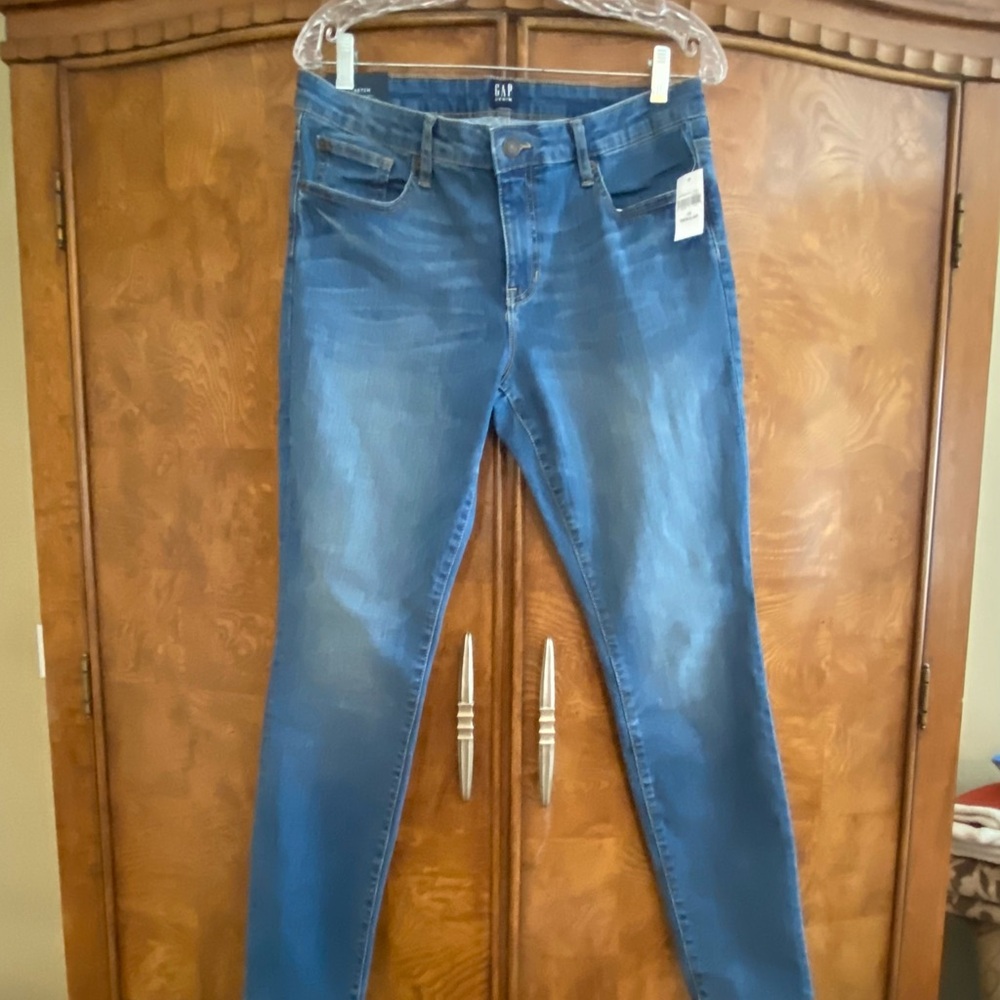 GAP BRAND NEW with tags Stretch Sculpted Leggings Size 12